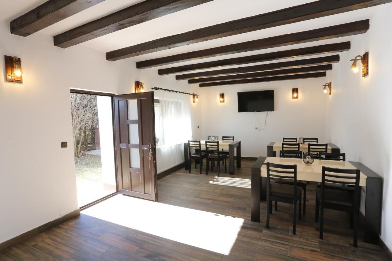 Villa Casa Morii Ohaba Esterno foto
